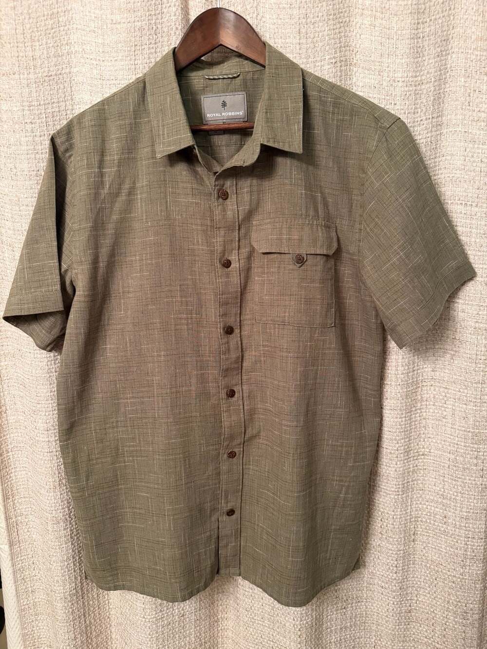Royal Robbins Men's Camino Pucker Short Sleeve Shirt Medium Green Pinstripe